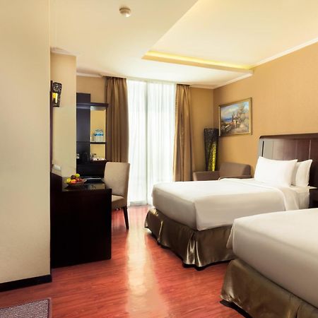 Best Western Mangga Dua Hotel & Residence Jakarta Exterior foto