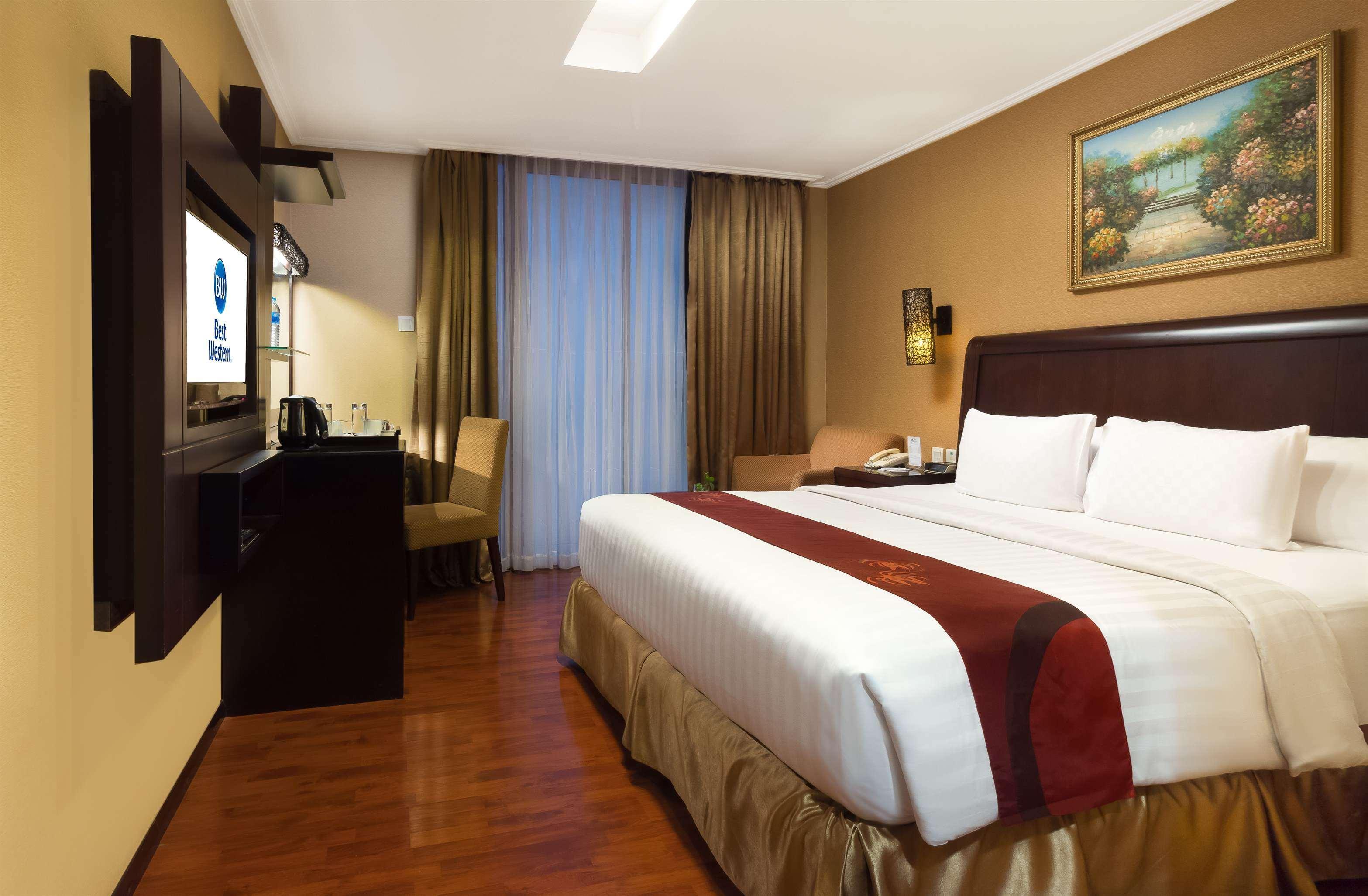 Best Western Mangga Dua Hotel & Residence Jakarta Exterior foto
