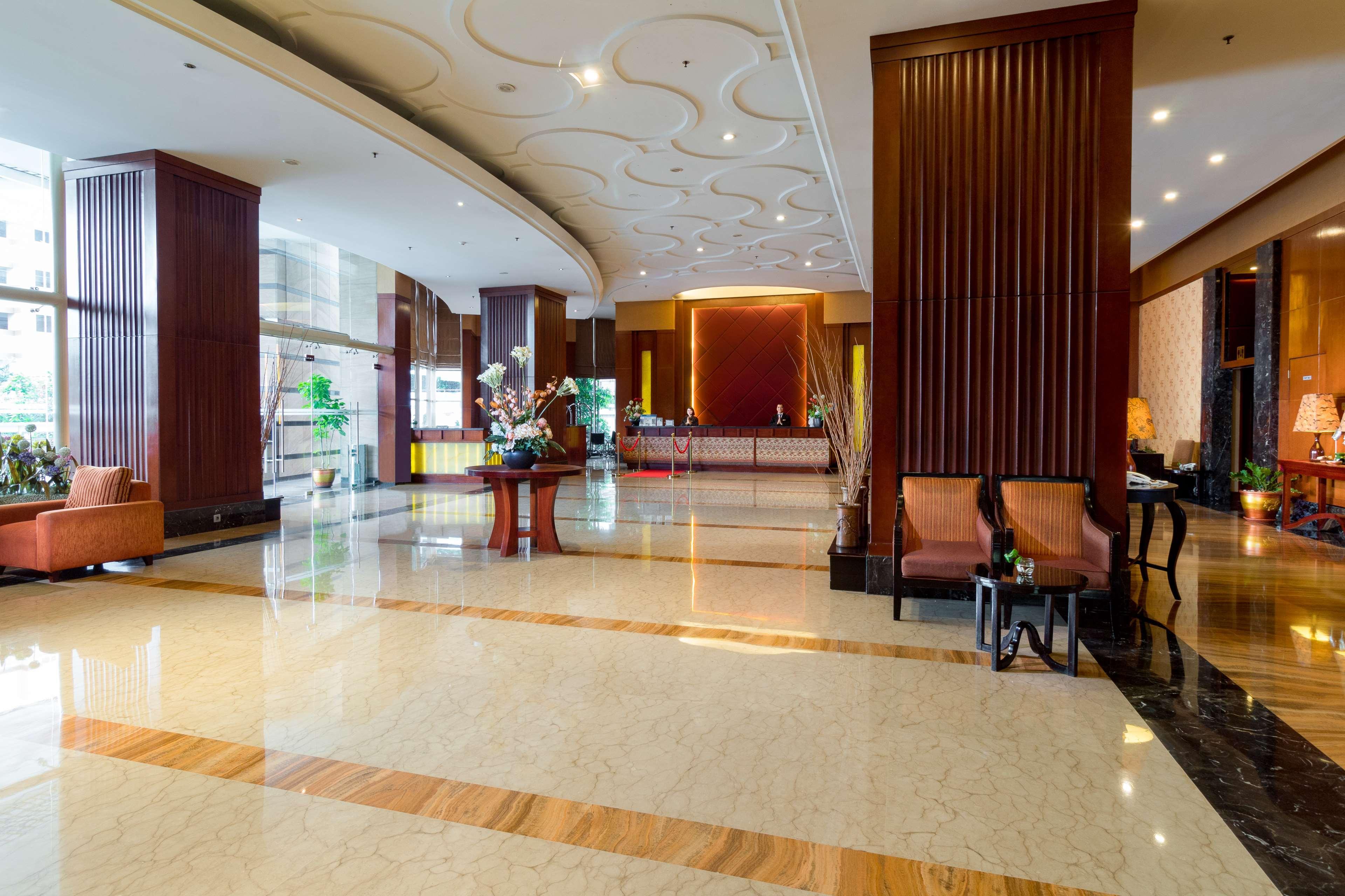 Best Western Mangga Dua Hotel & Residence Jakarta Exterior foto