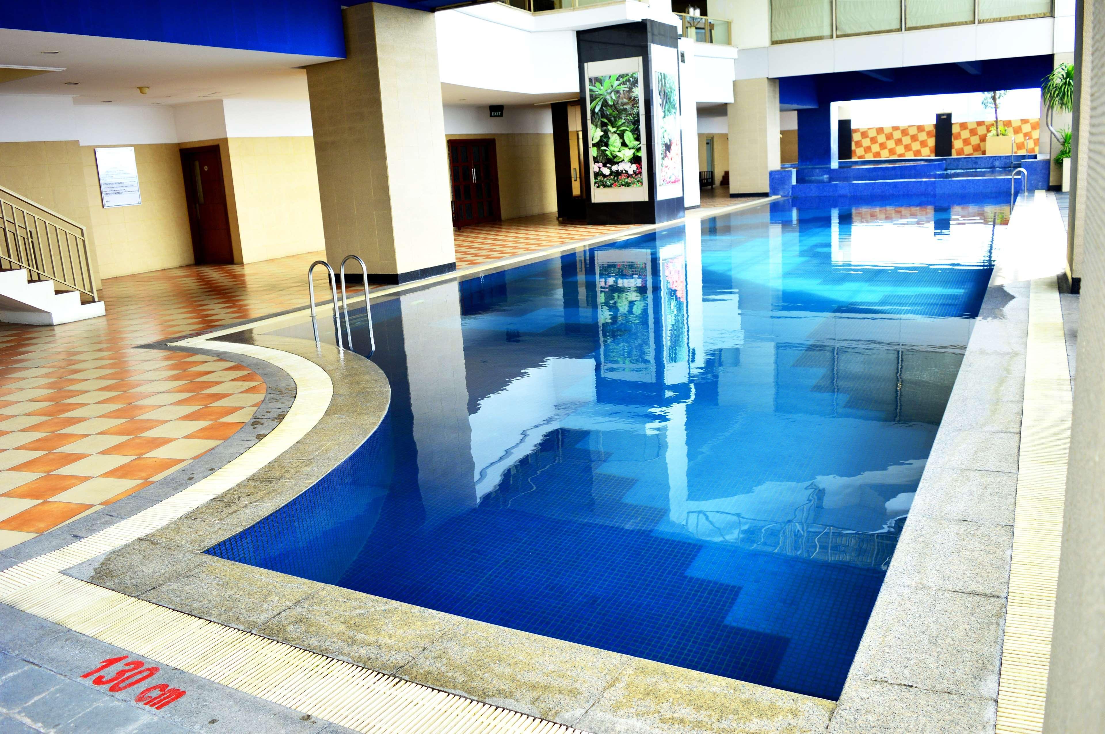Best Western Mangga Dua Hotel & Residence Jakarta Exterior foto