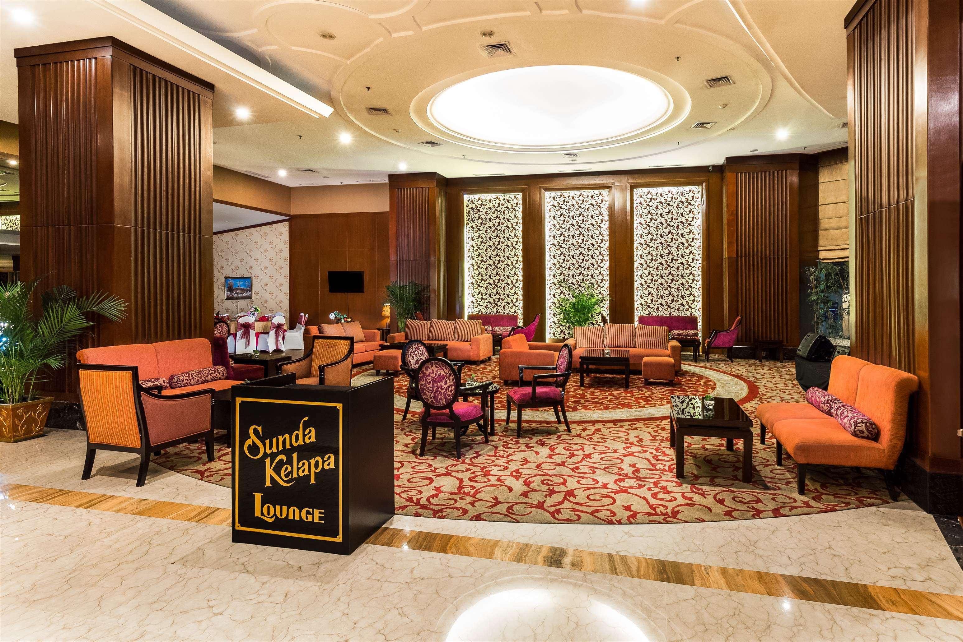 Best Western Mangga Dua Hotel & Residence Jakarta Exterior foto