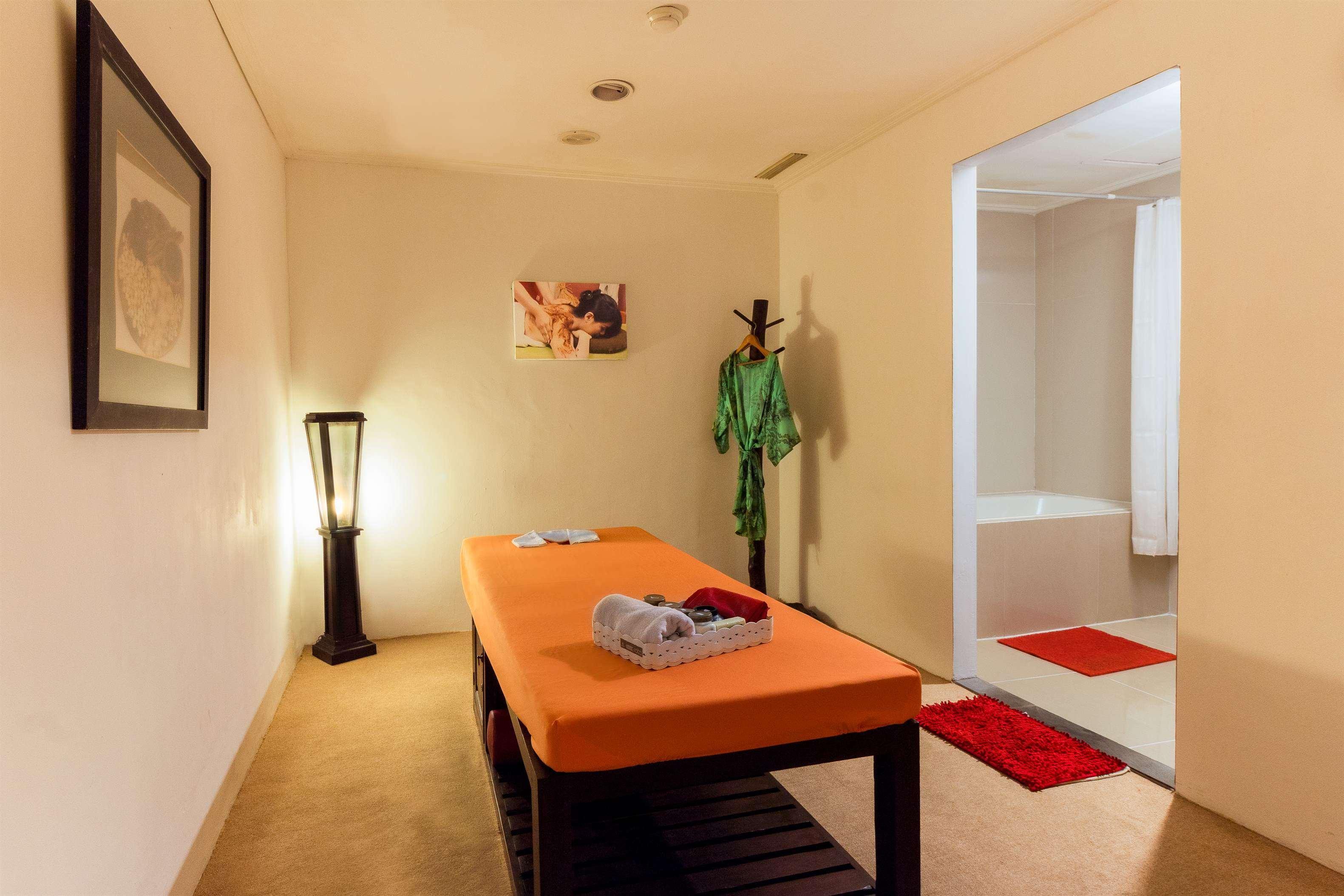 Best Western Mangga Dua Hotel & Residence Jakarta Exterior foto