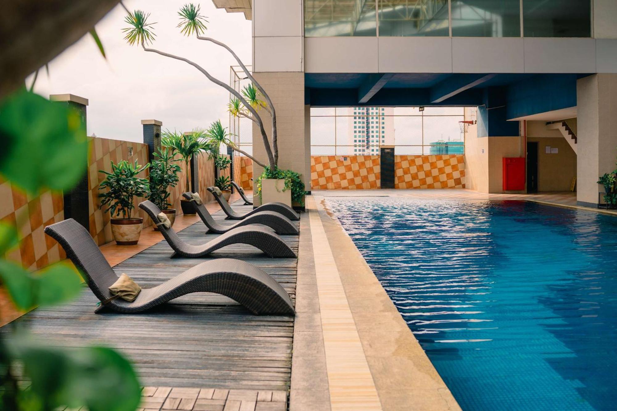 Best Western Mangga Dua Hotel & Residence Jakarta Exterior foto