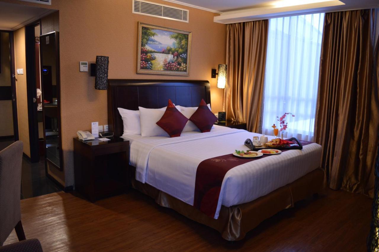 Best Western Mangga Dua Hotel & Residence Jakarta Exterior foto